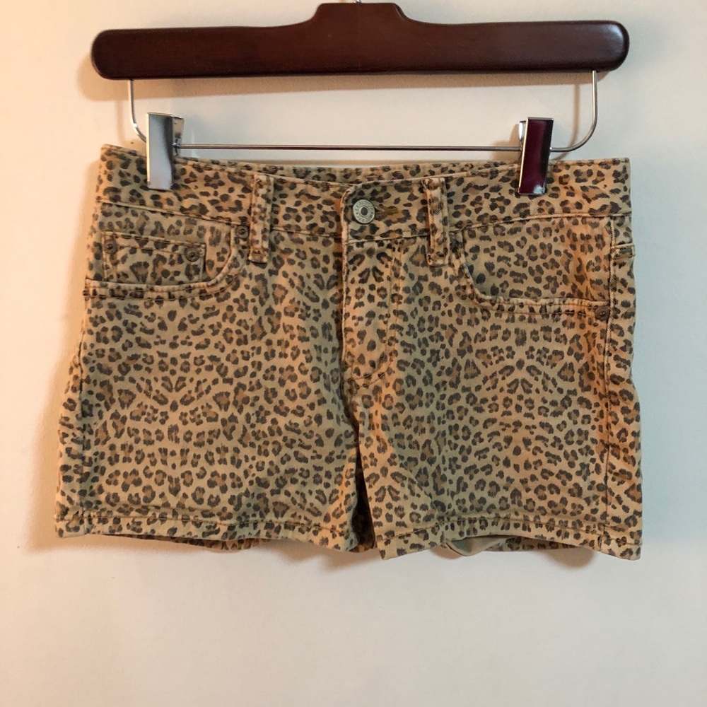 Animal print jean short shorts